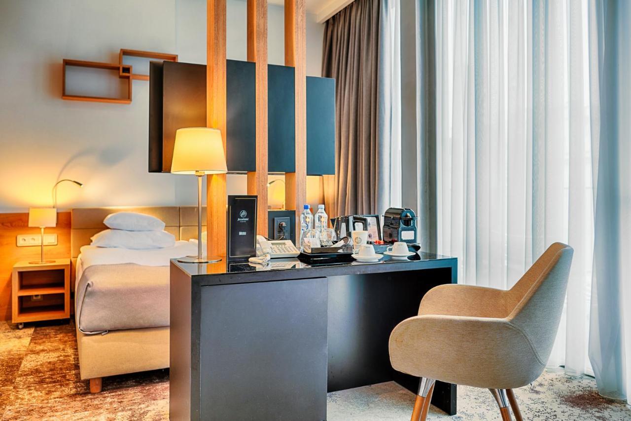 Focus Hotel Premium سوبوت المظهر الخارجي الصورة